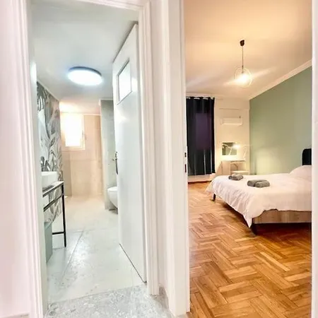 Apartment Andrianou