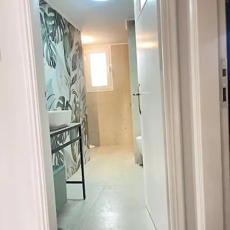 Andrianou Apartment *